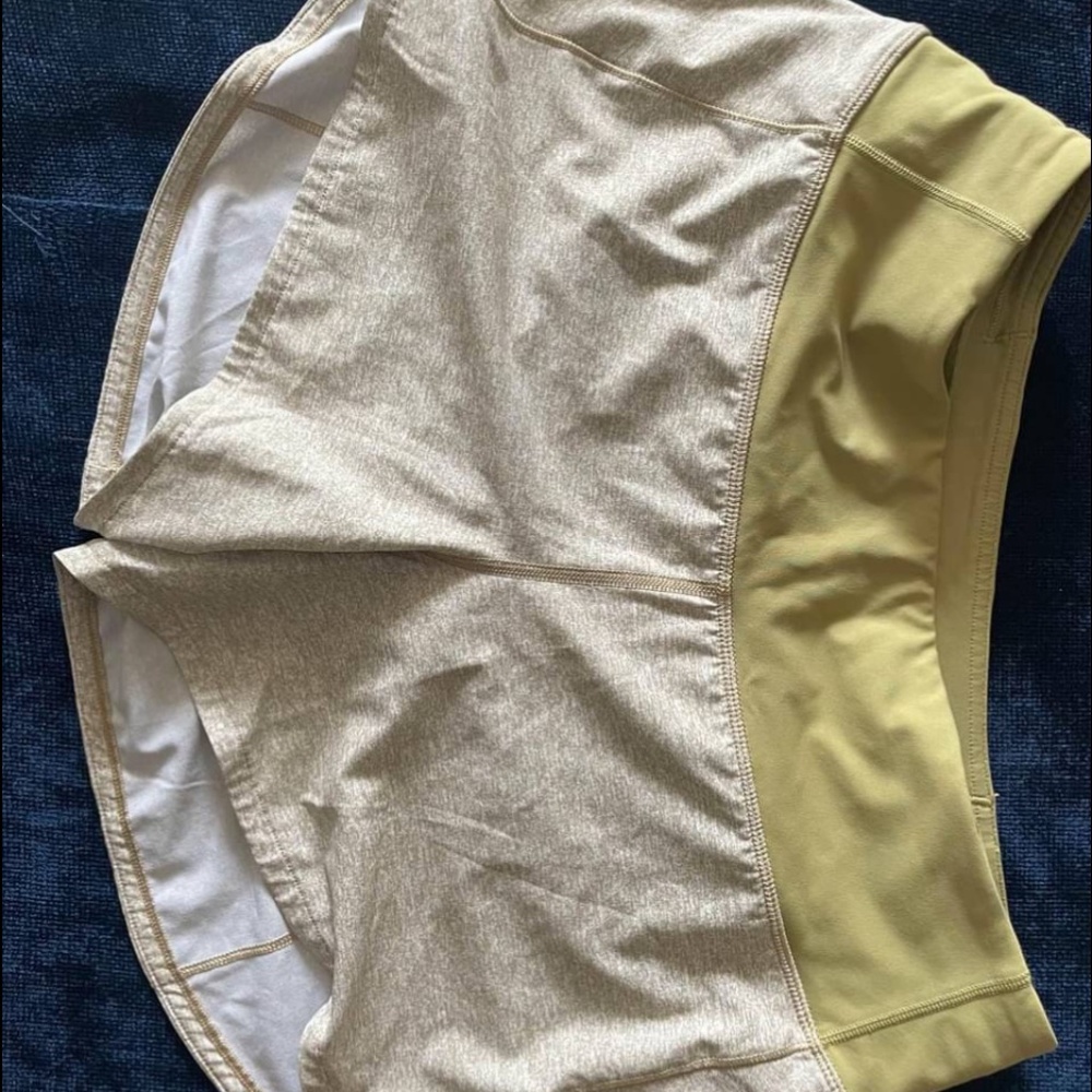 Hotty hot shorts Lululemon